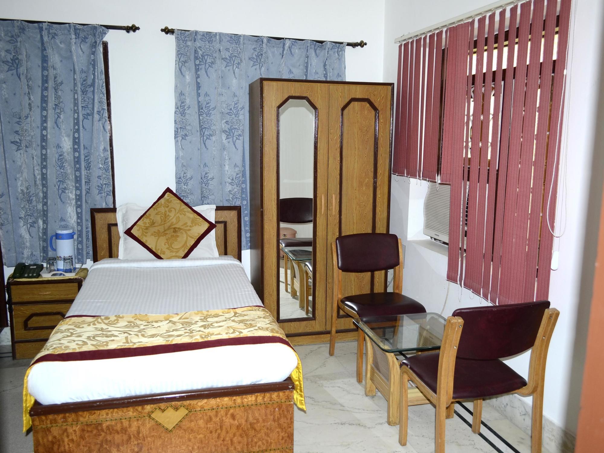 Hotel Tokyo Vihar Bodh Gaya Exterior foto