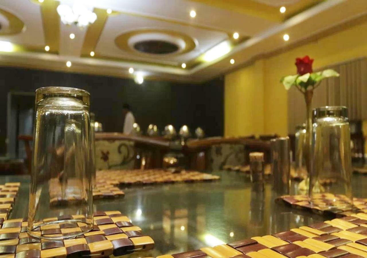 Hotel Tokyo Vihar Bodh Gaya Exterior foto